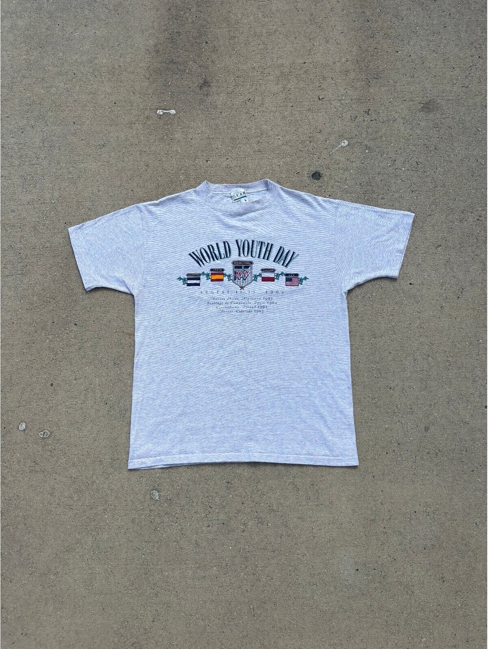 Gear Sports Oversized World Youth Day 1993 T-Shirt Large
